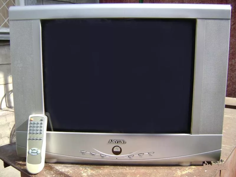 Телевизор Arvin,  диагональ 52 см,  плоский экран